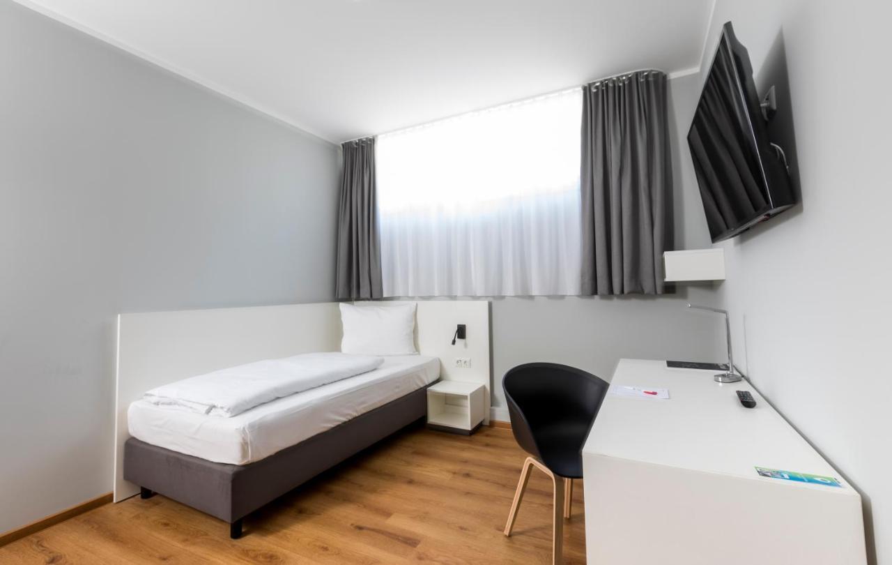 Mk Monteurzimmer Eschborn Exterior foto